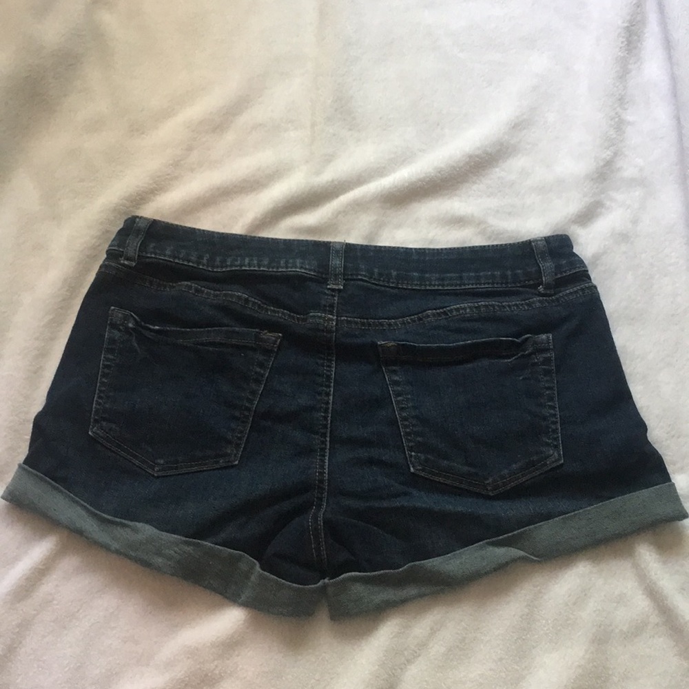 Jean shorts - Picture 2 of 3